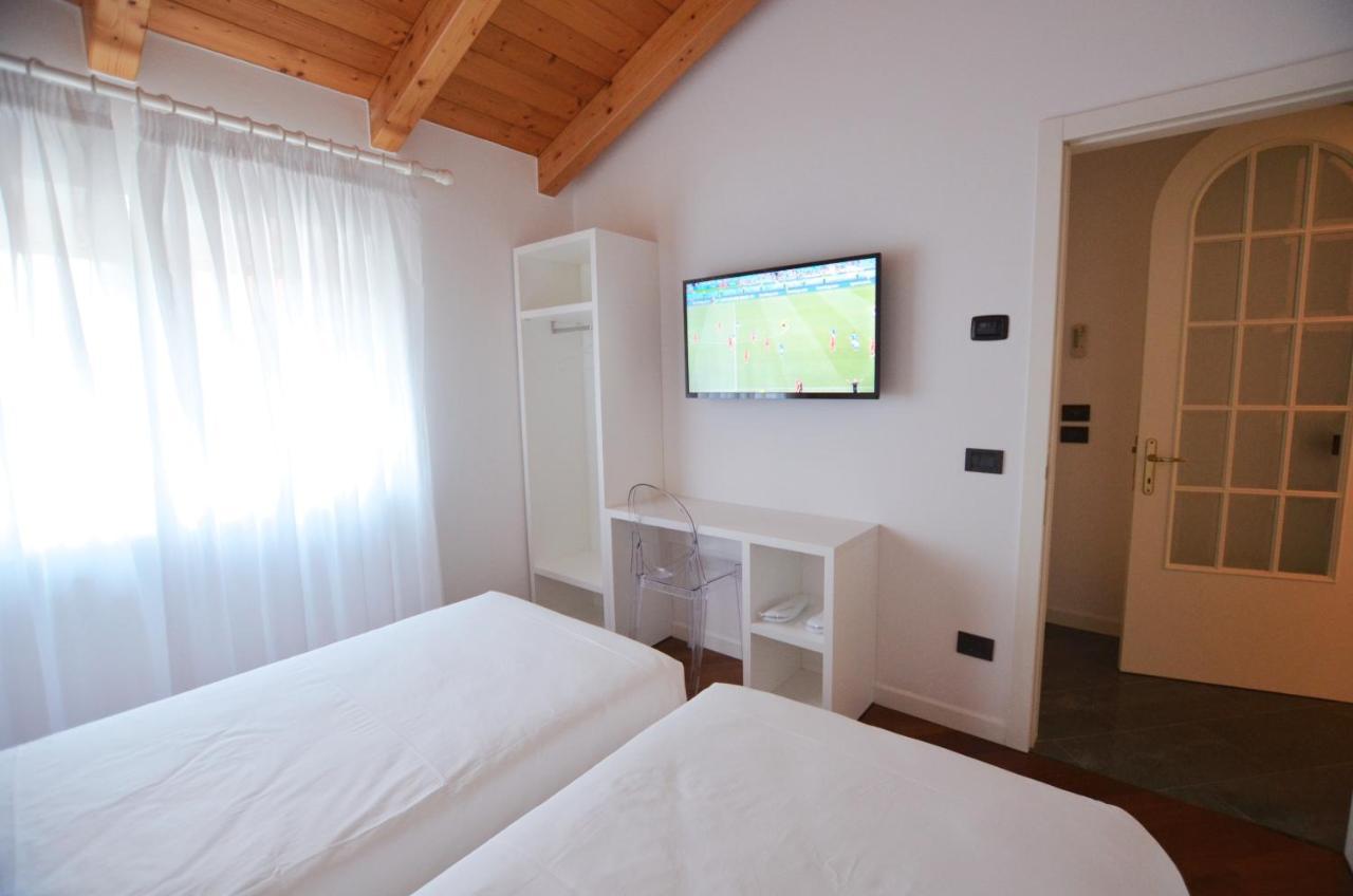 Attic Suite Palme Riva Zewnętrze zdjęcie